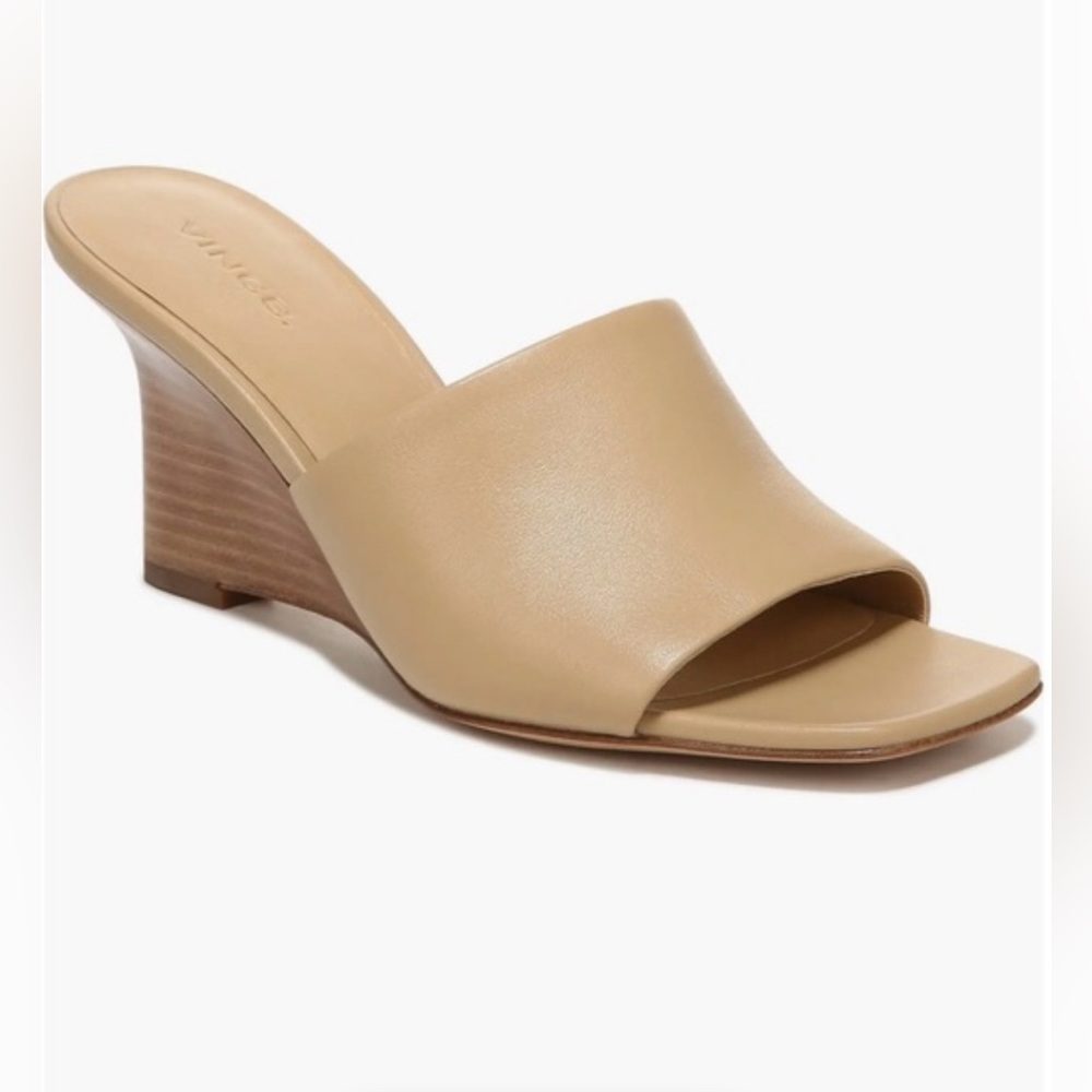VINCE Pia Leather Square Toe Stacked Wedge Heel Sandals in Blonde Size 6.5